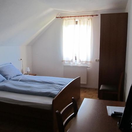 Tourist Farm Ljubica Villa Poljane nad Škofjo Loko Kültér fotó