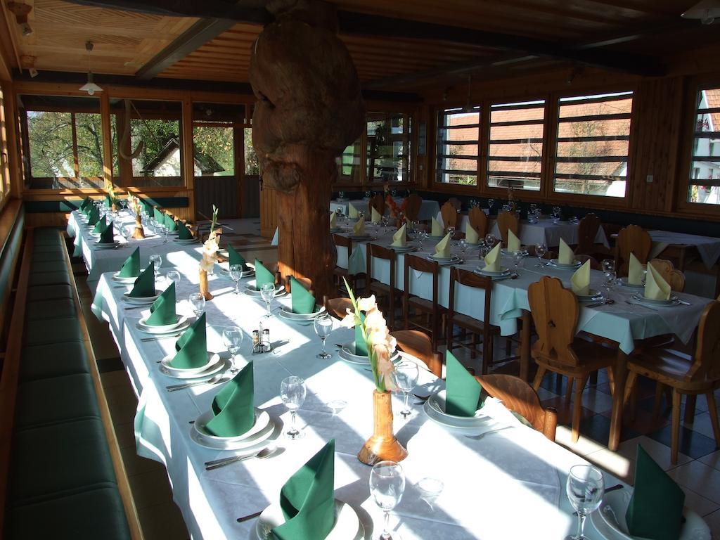 Tourist Farm Ljubica Villa Poljane nad Škofjo Loko Kültér fotó