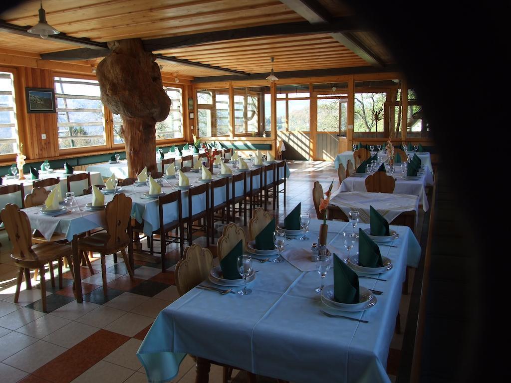 Tourist Farm Ljubica Villa Poljane nad Škofjo Loko Kültér fotó